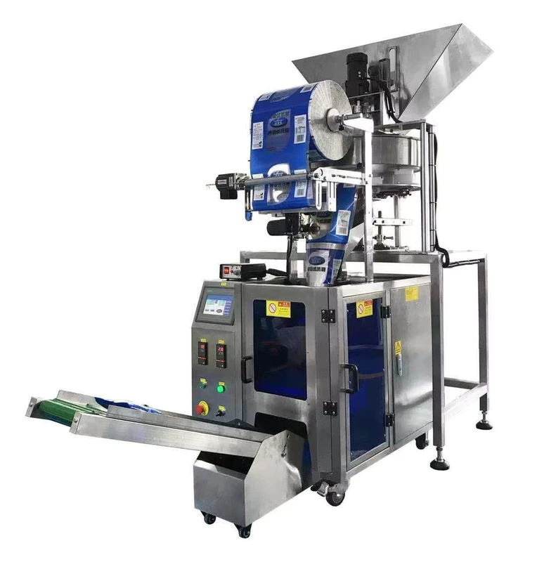 Automatic-Counting-and-Packaging-Machine-for-Hardware-Parts-Bolt-Nuts-Fastener-Screw-Wire-Nails-with-Vibrating-Feeder