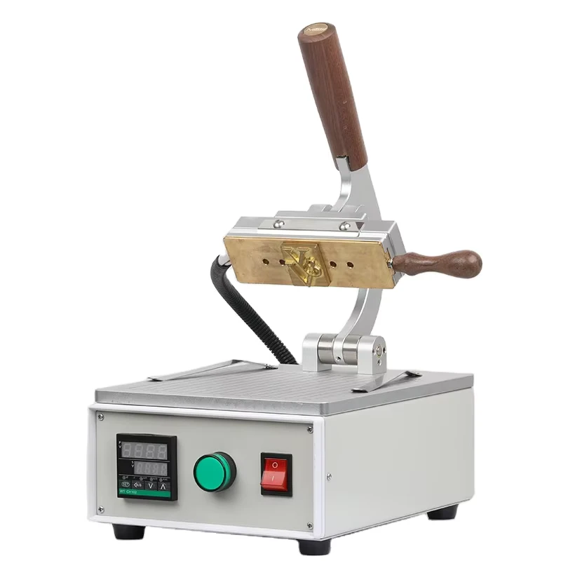 Automatic-Stamping-Heat-Pressing-Machine-for-Logo-Embossing