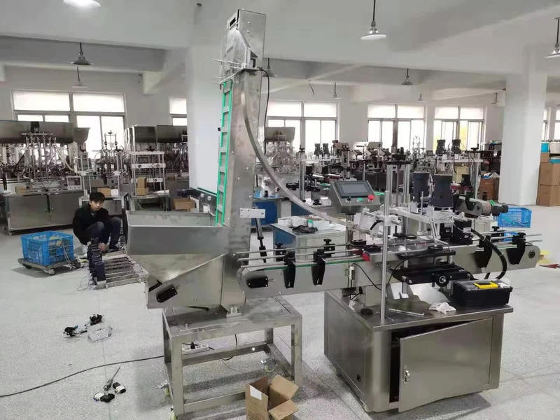 Fully-Automatic-Capping-Machine