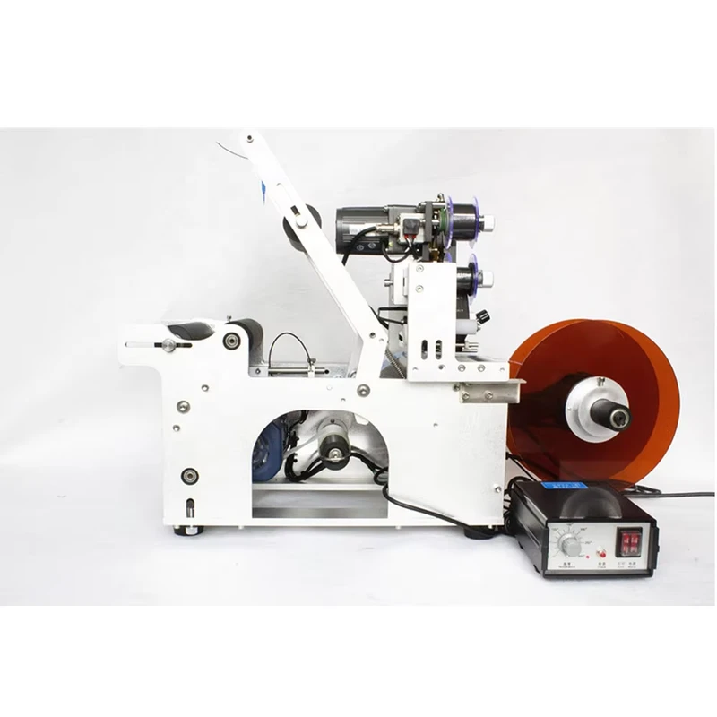 MT-50-Semi-auto-Labeling-Machine-for-Bottle-1