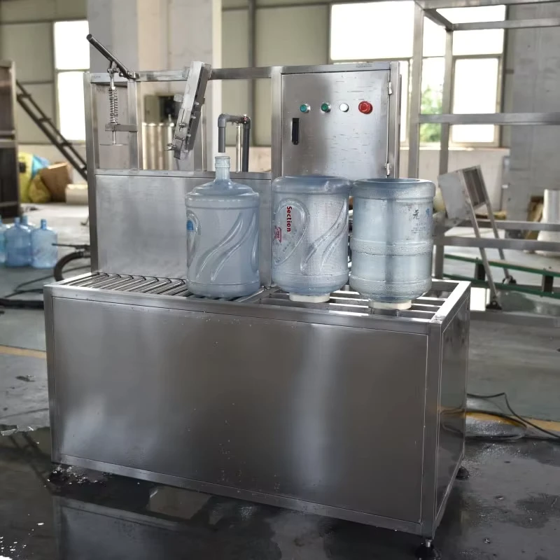 Small-Line-Liquid-Filling-Machine-Simple-Equipment-for-Water-Cleaning-Upper-Cover-Barrel-Auxiliary-Packaging-Machines-1