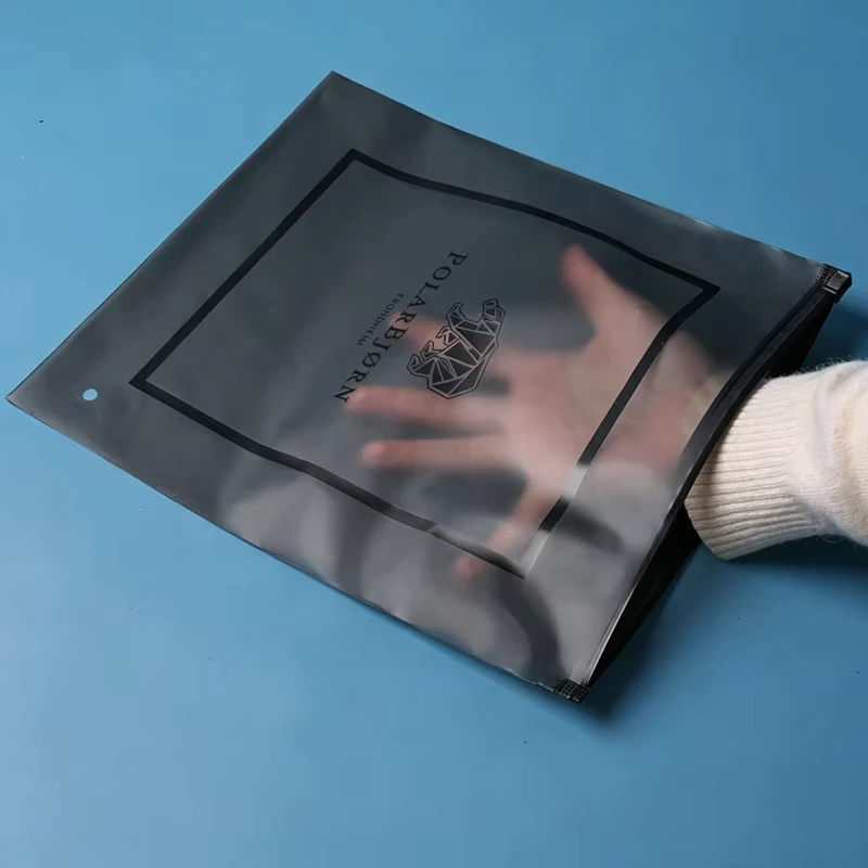 Tshirt-Hat-Packaging-Black-Matte-Zipper-Bag-Plastic-Clothing-Packaging-Bag-High-Quality-Custom-Black-Package-Pvc-Transparent-Bag